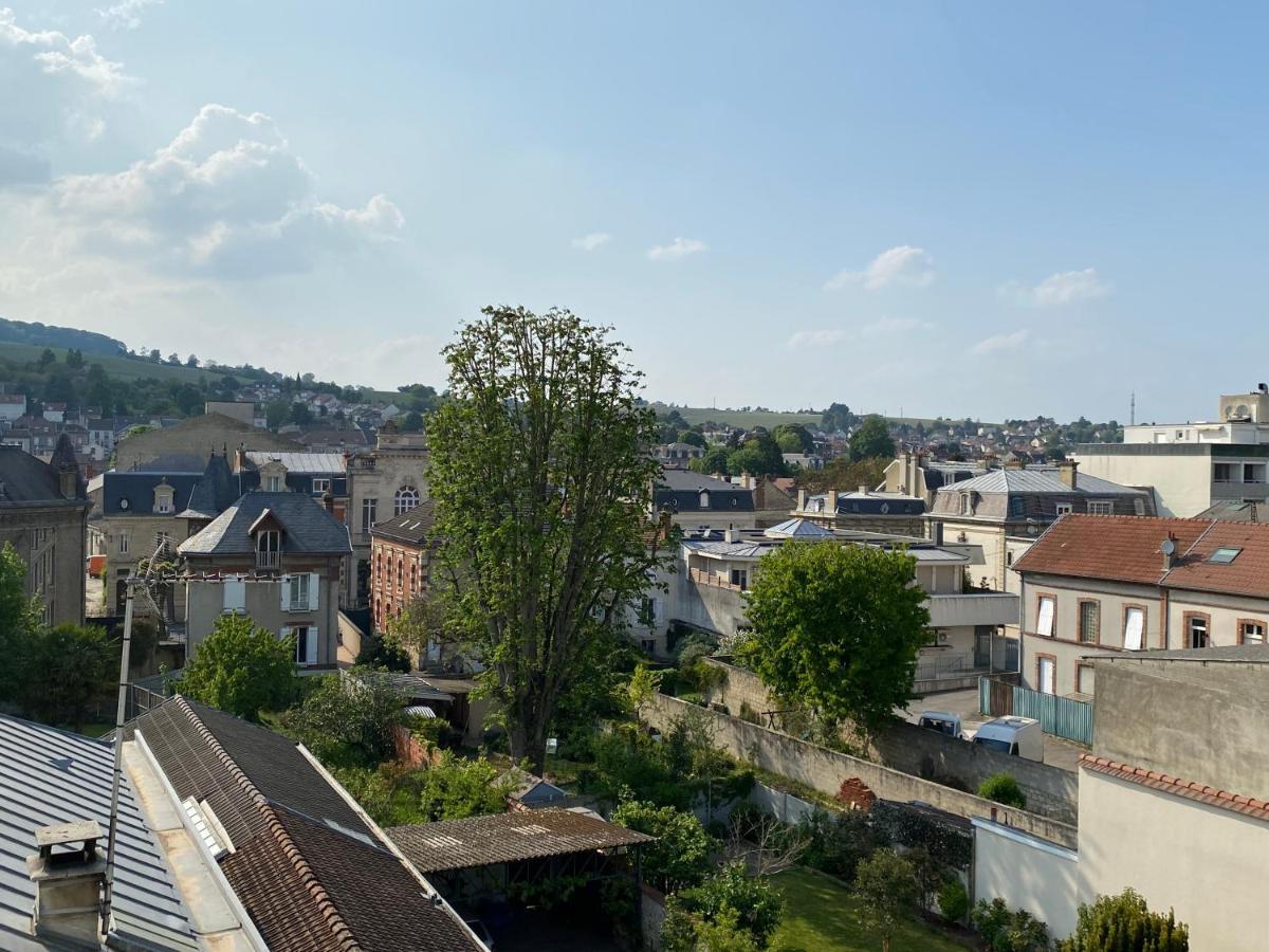 Apartamento L’ÉLÉGANT: 80m2 vue sur vignoble au Centre d’Epernay!! Exterior foto